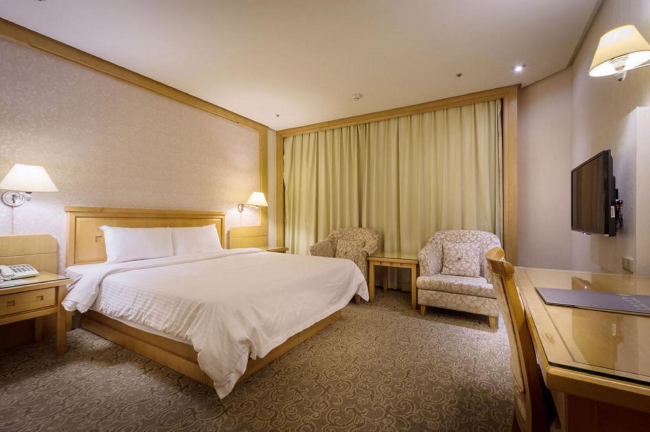 Guide Hotel Zhongli Zhongzheng Taoyuan Buitenkant foto
